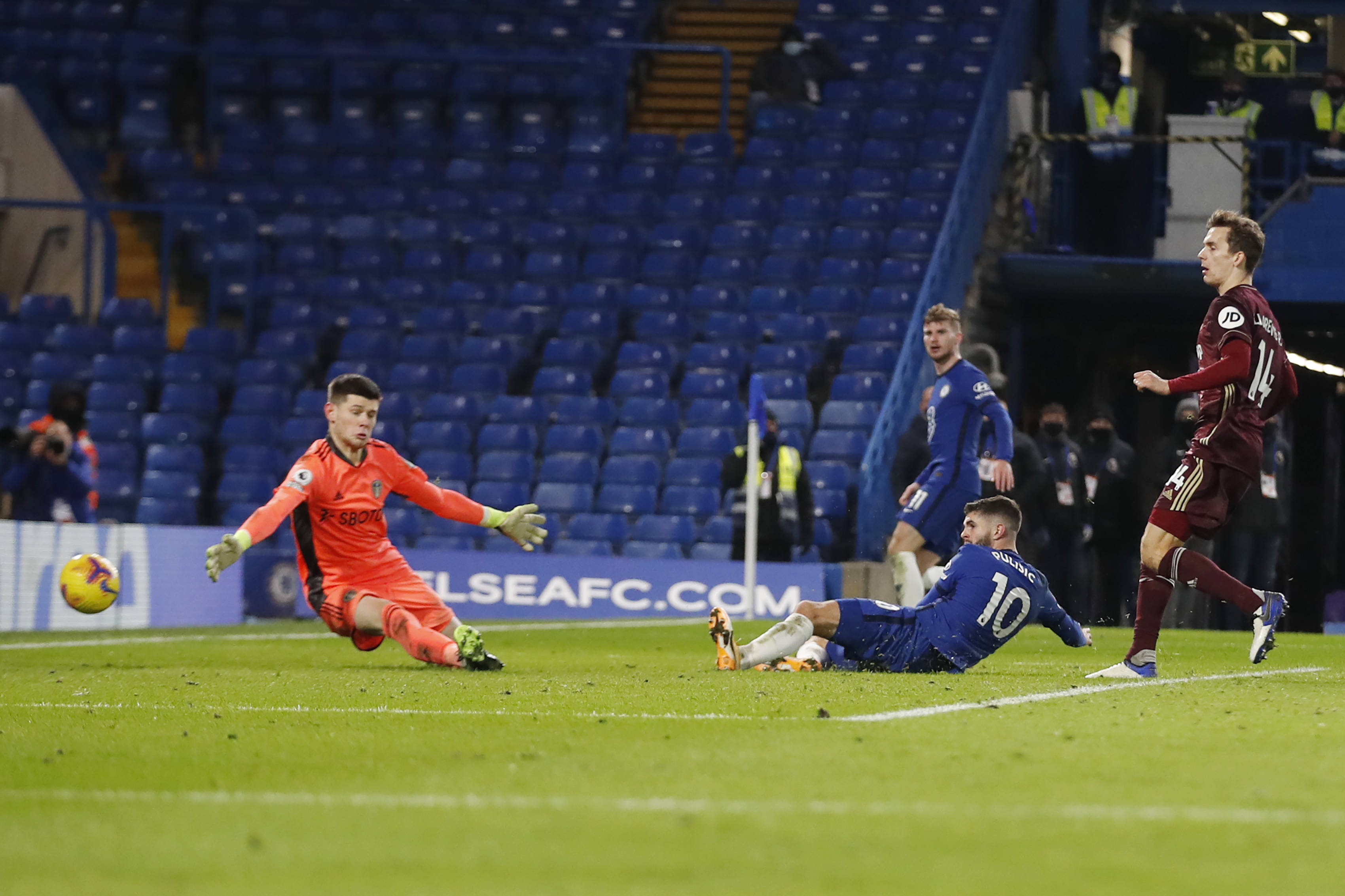 中的作用是 中的作用是