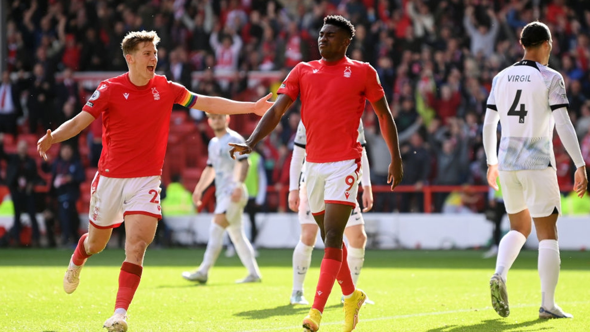 并成功重返 并成功重返